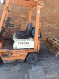 Sprzedam wuzek widłowy toyota ,sprawny instalacja gazowa, silnik stan idealny gotowy do pracy,skrzynia biegów nie do zdarcia manual,wuzek...