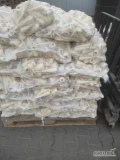 Sprzedam pasternak handlowy kal.3-6 z chłodni,myty szczotkowany w worku szytym lub na brudno, ilości tonowe, cena do negocjacji 