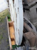 Flansze do felg, pasują do ciągnika Całej i New Holland. 800 zł za dwie sztuki.