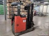 Sprzedam wózek widłowy marki Toyota model 7 FBRE 12-3 maszt duplex z wolnym skokiem.
