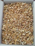 ORZECHY WŁOSKIE MIX 30% , jasne, karton 10 kg . Próżniowo pakowane. Zapraszam do kontaktu!  