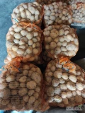 Sprzedam młodego ziemniaka odmiany Lilly, Michalina, Gwiazda. Kopiemy na zamówienie 200kg, 500kg, 1000kg, 2000kg. 
